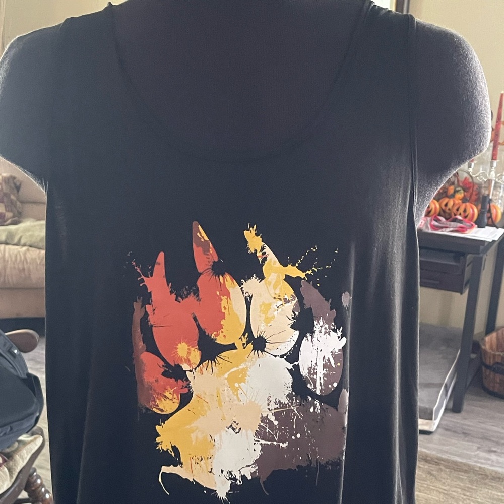 Mens black bear paw sleeveless tshirt